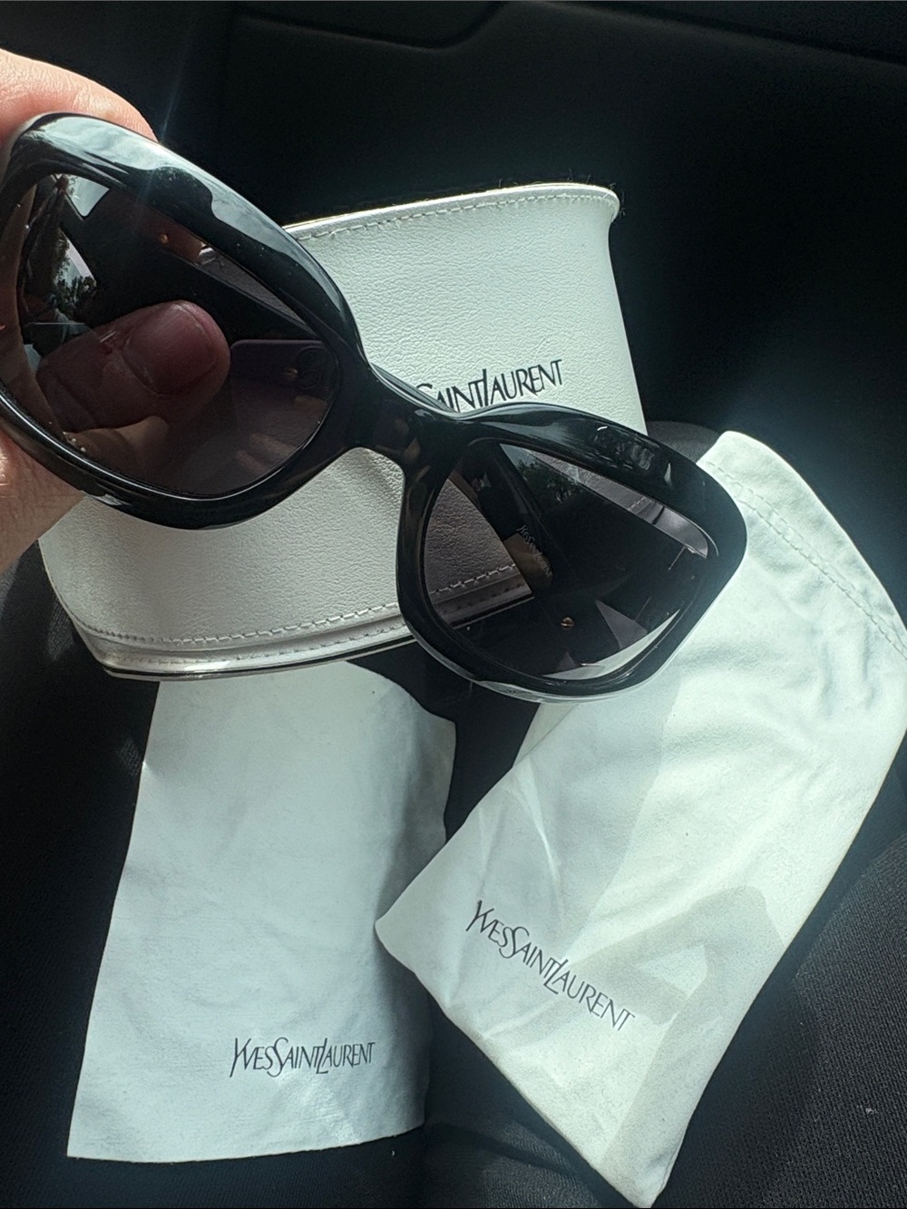 SAINT LAURENT sunglasses